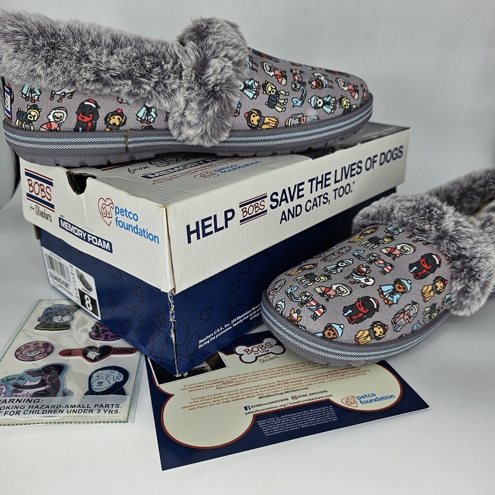 New Bob's Winter Wags Too Cozy Slippers Sz 8 Gray Bonus Putffy Sticker Ser